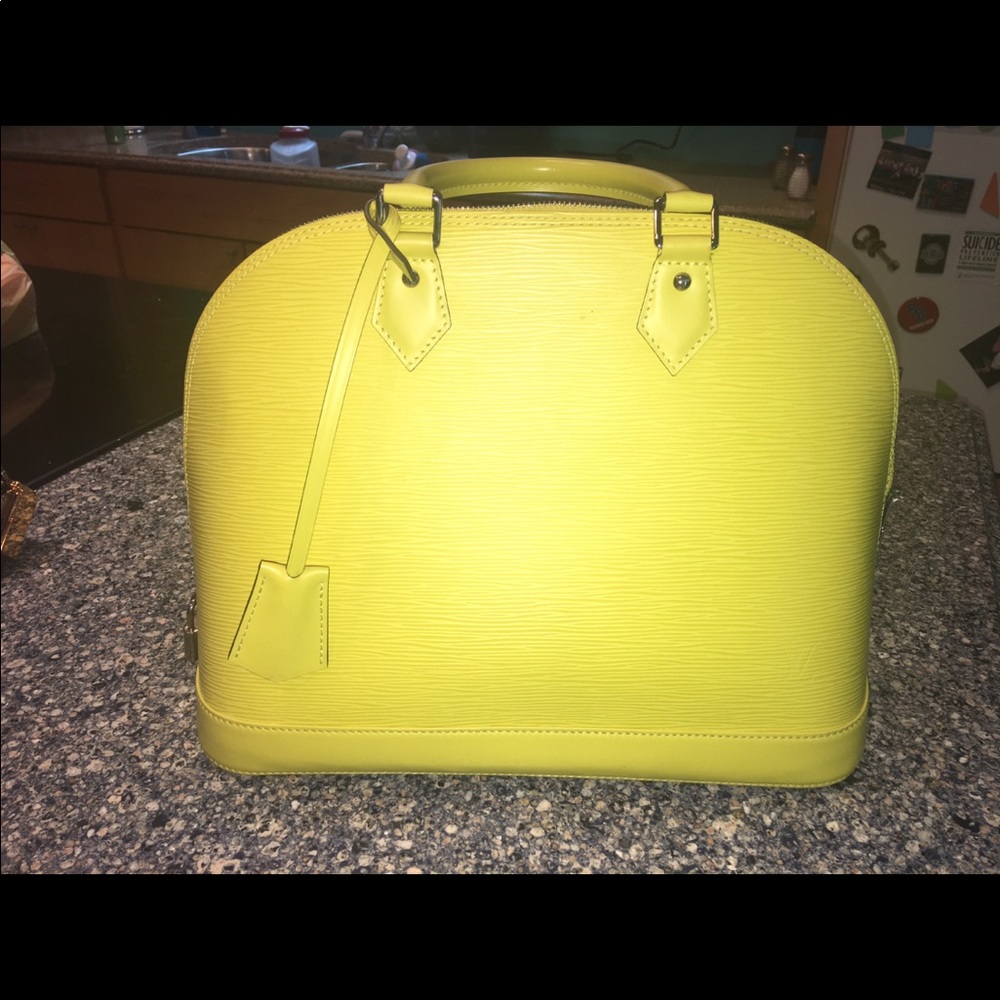 Handbag